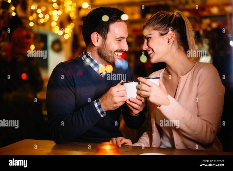 AlonaDate - a Modern Bridge In Between Lonely Hearts